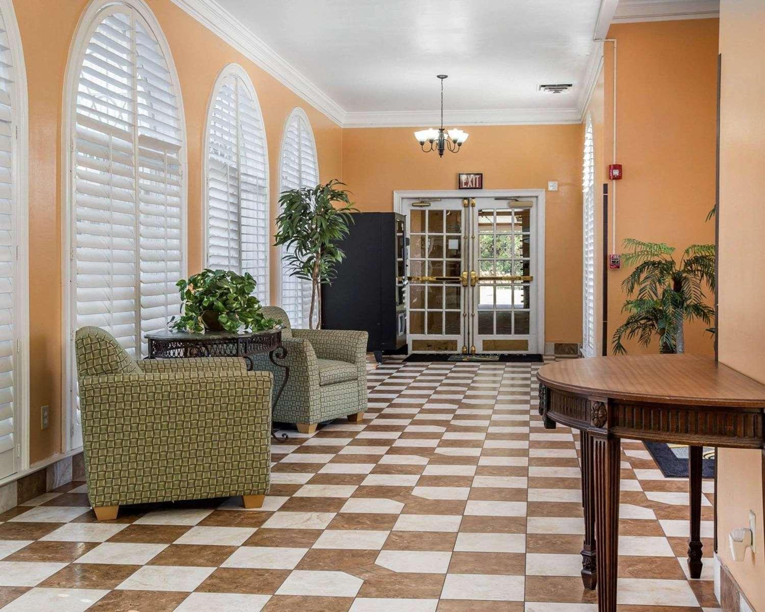 lobby