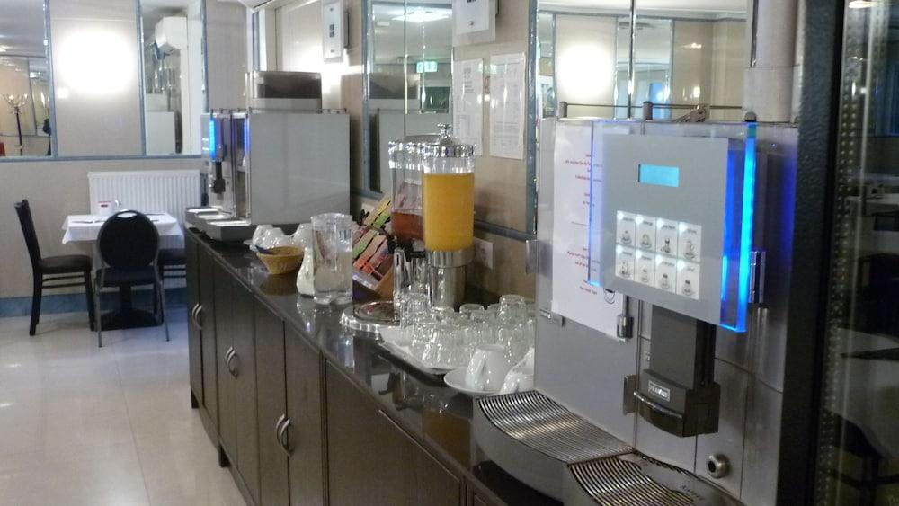 restaurant-cafeteria