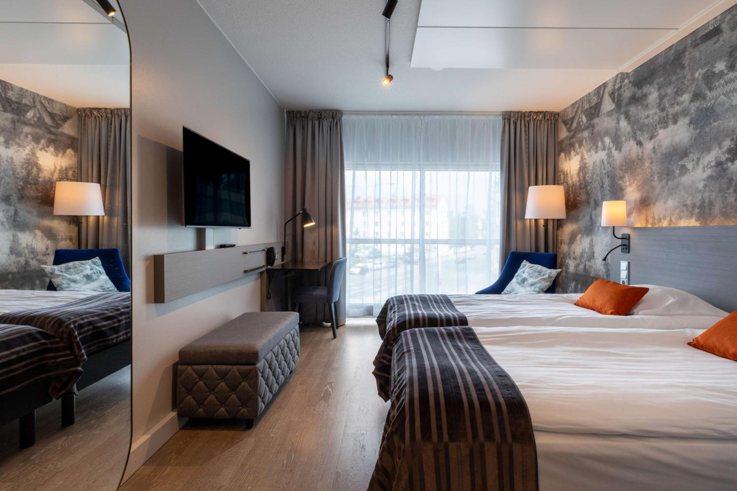 rooms
