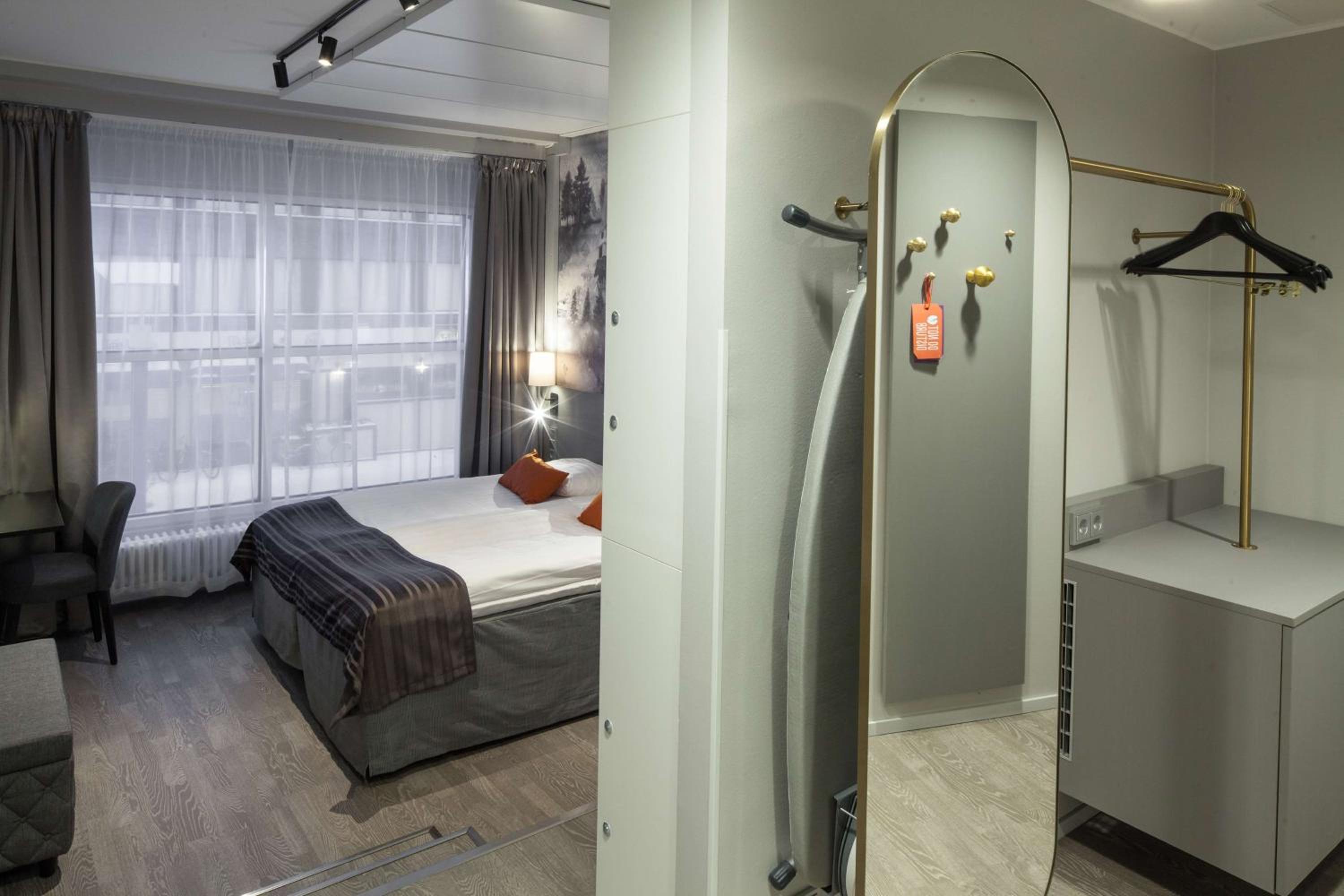 rooms