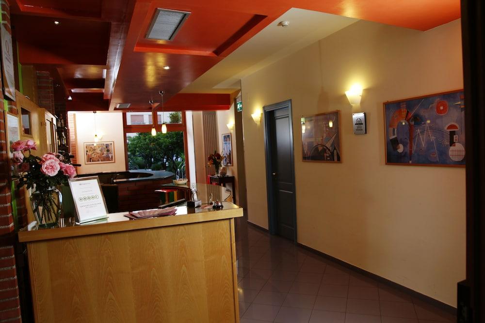 lobby