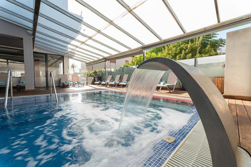 swimming pool spa