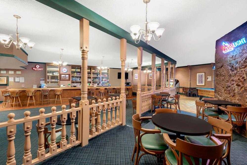 restaurant-cafeteria