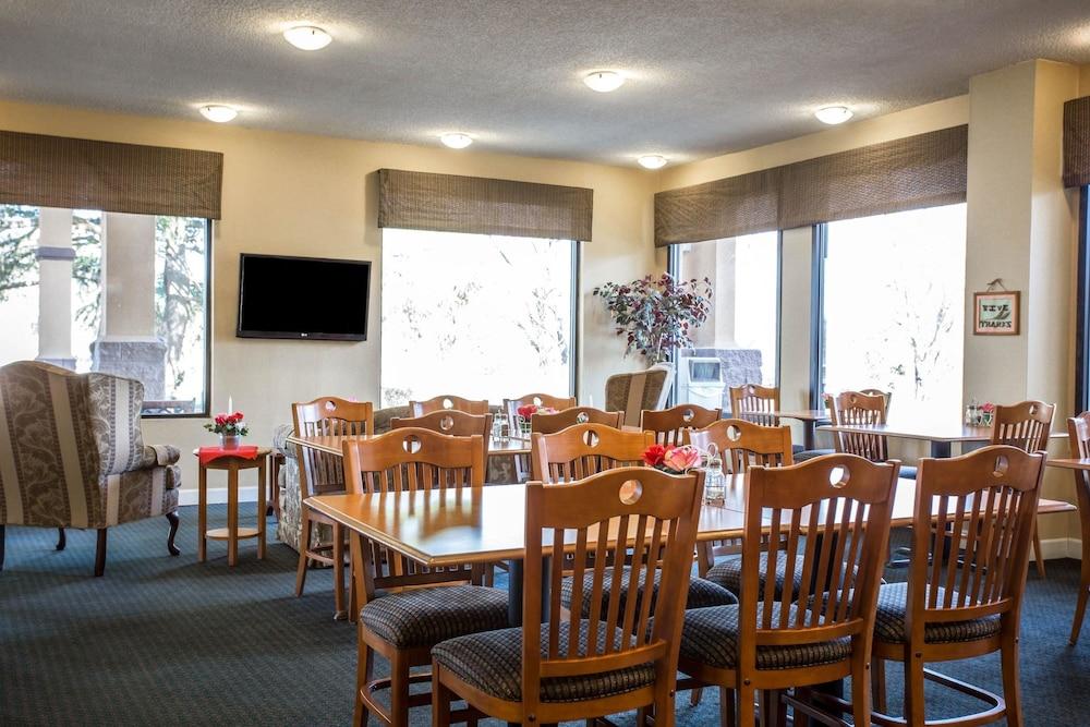 restaurant-cafeteria
