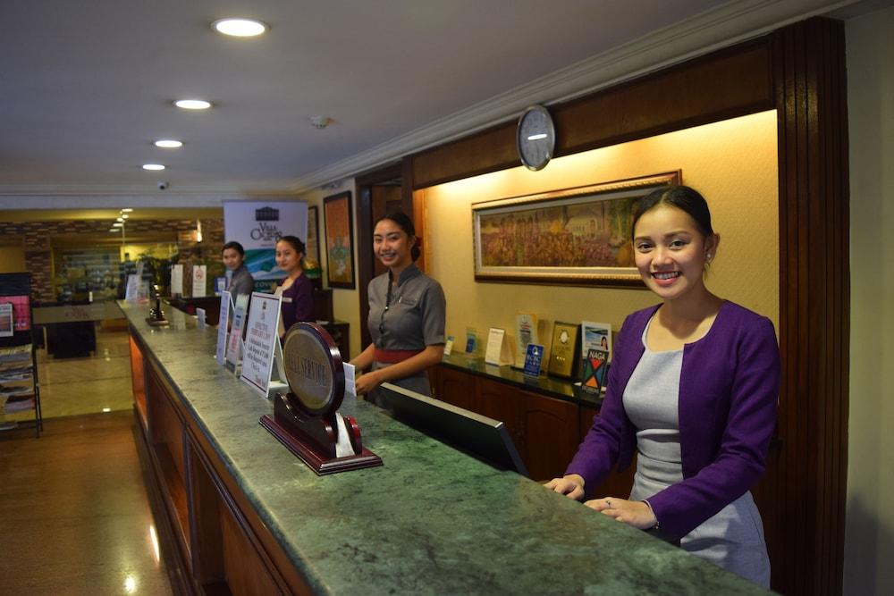 lobby