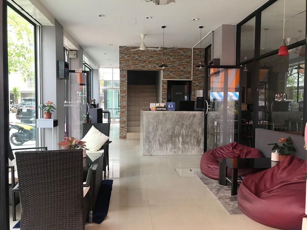 lobby
