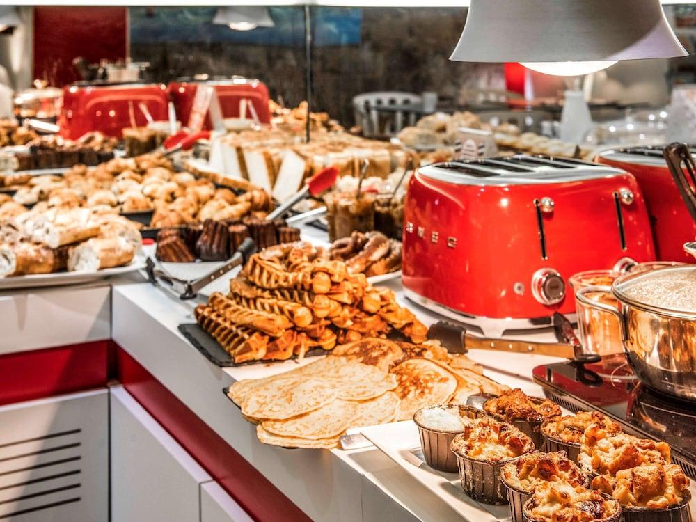restaurant-cafeteria