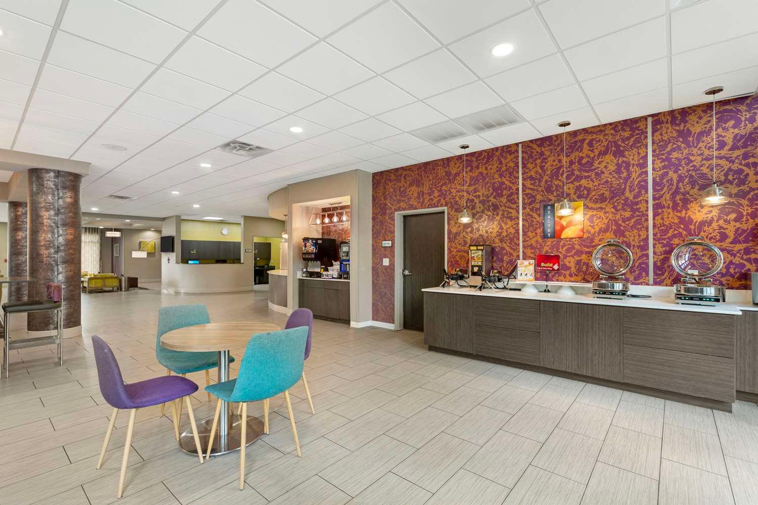 restaurant cafeteria