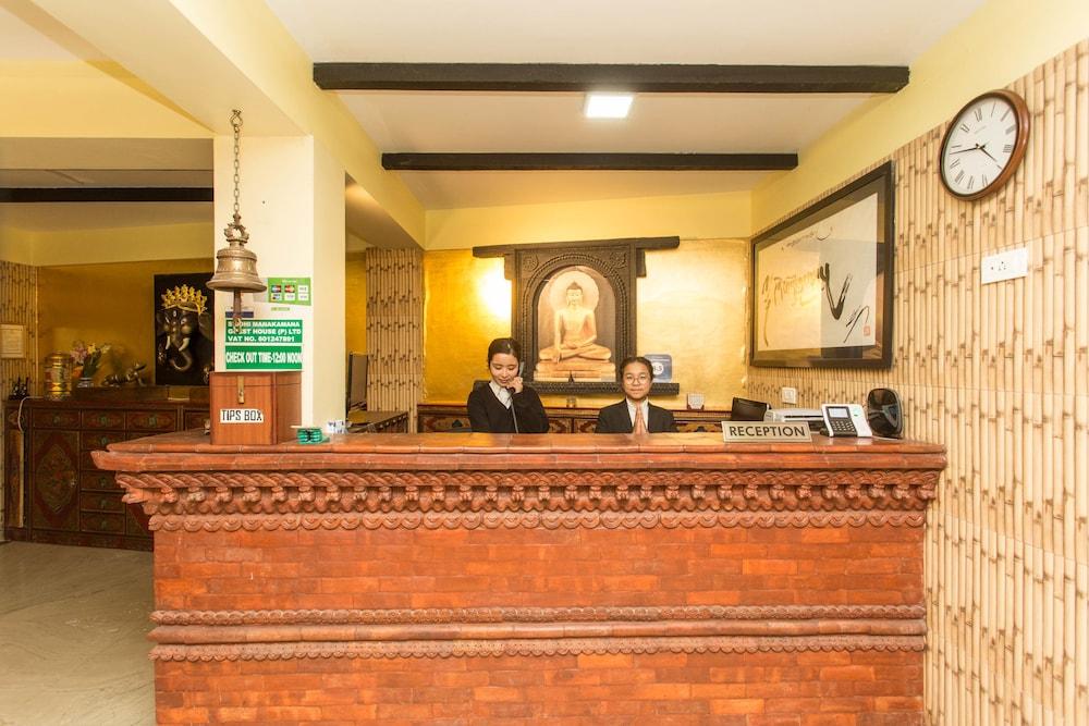 lobby