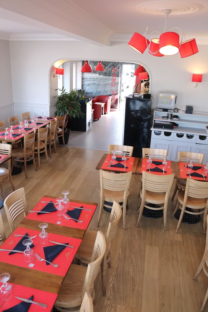 restaurant-cafeteria