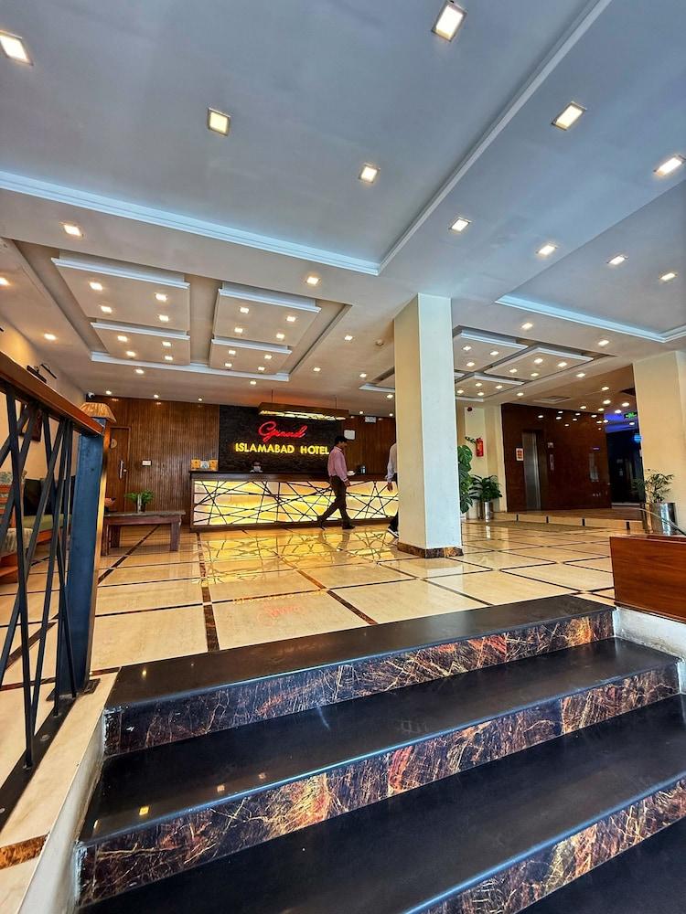 lobby