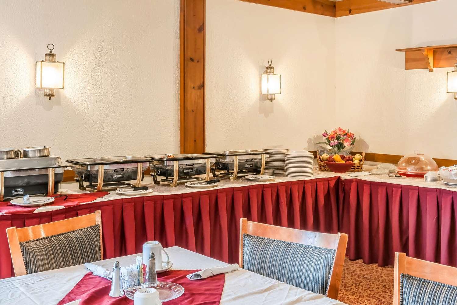 restaurant cafeteria
