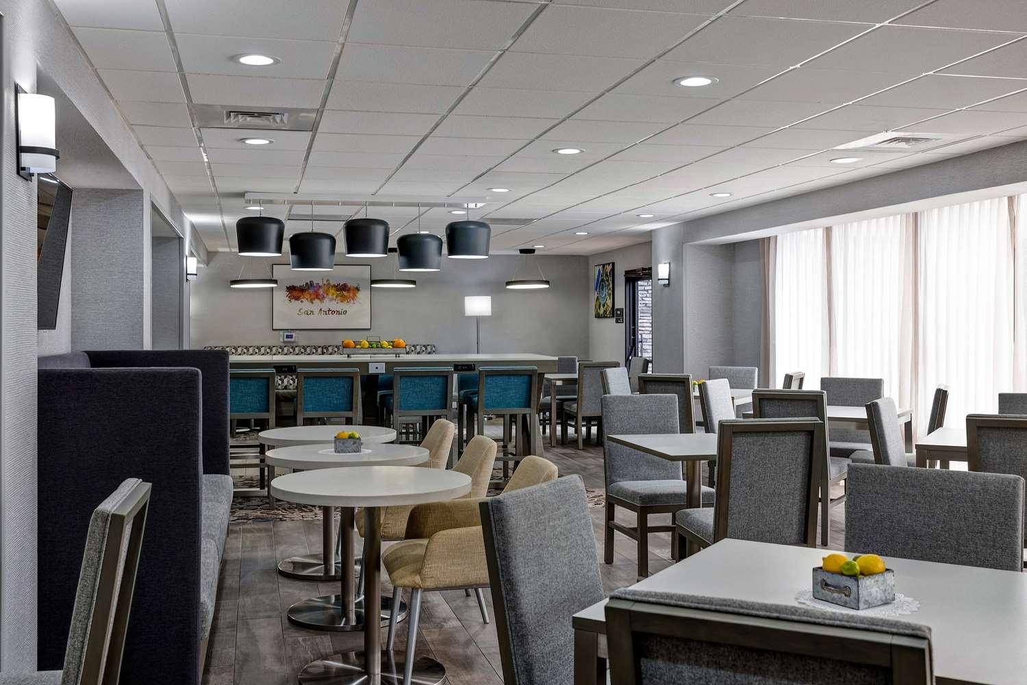 restaurant cafeteria