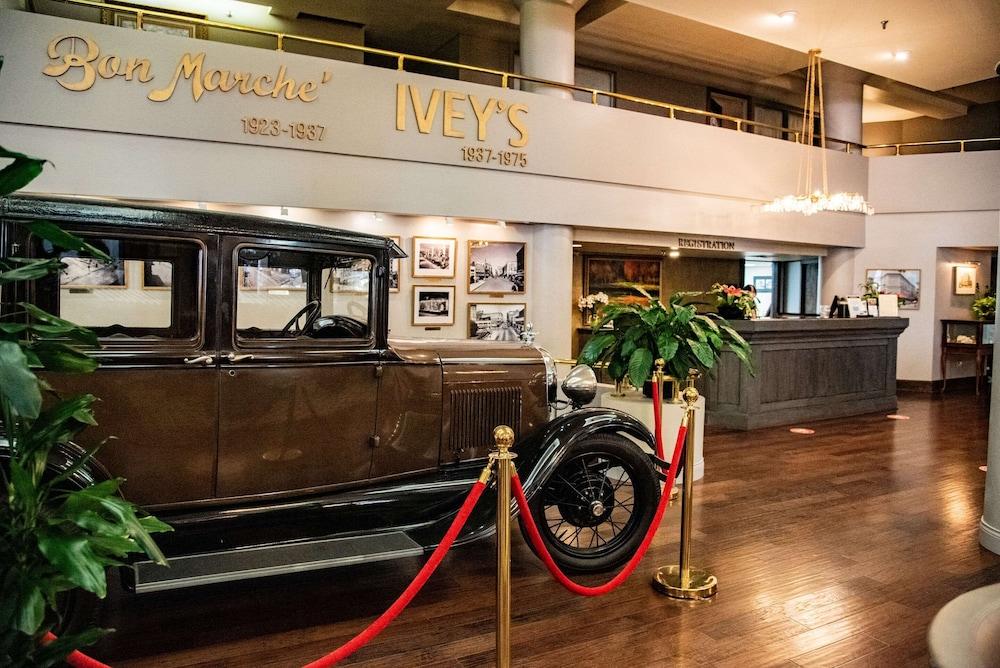 lobby