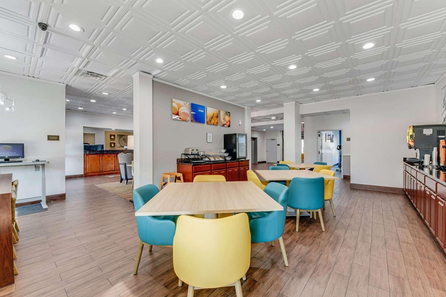 restaurant cafeteria