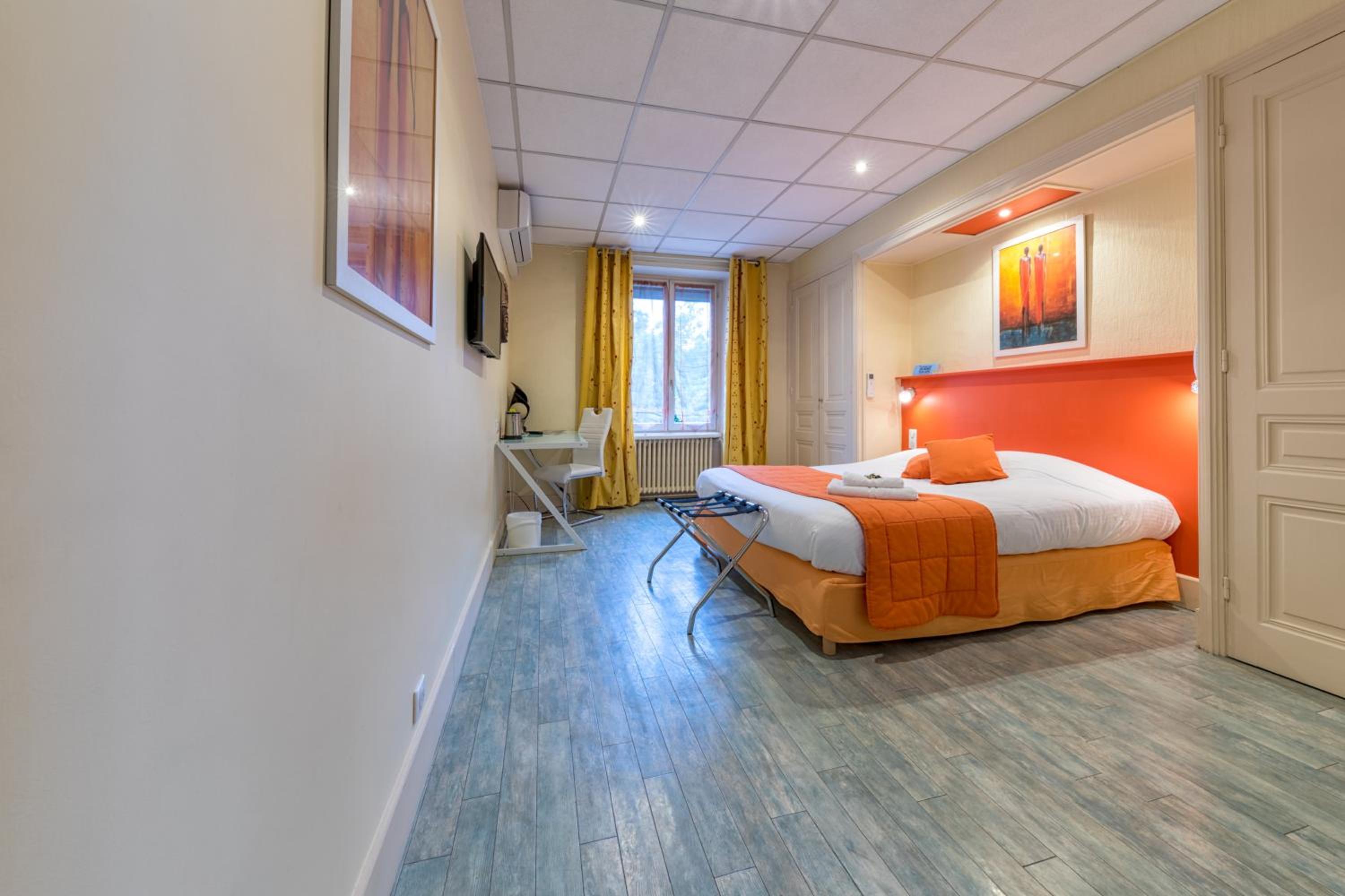 rooms