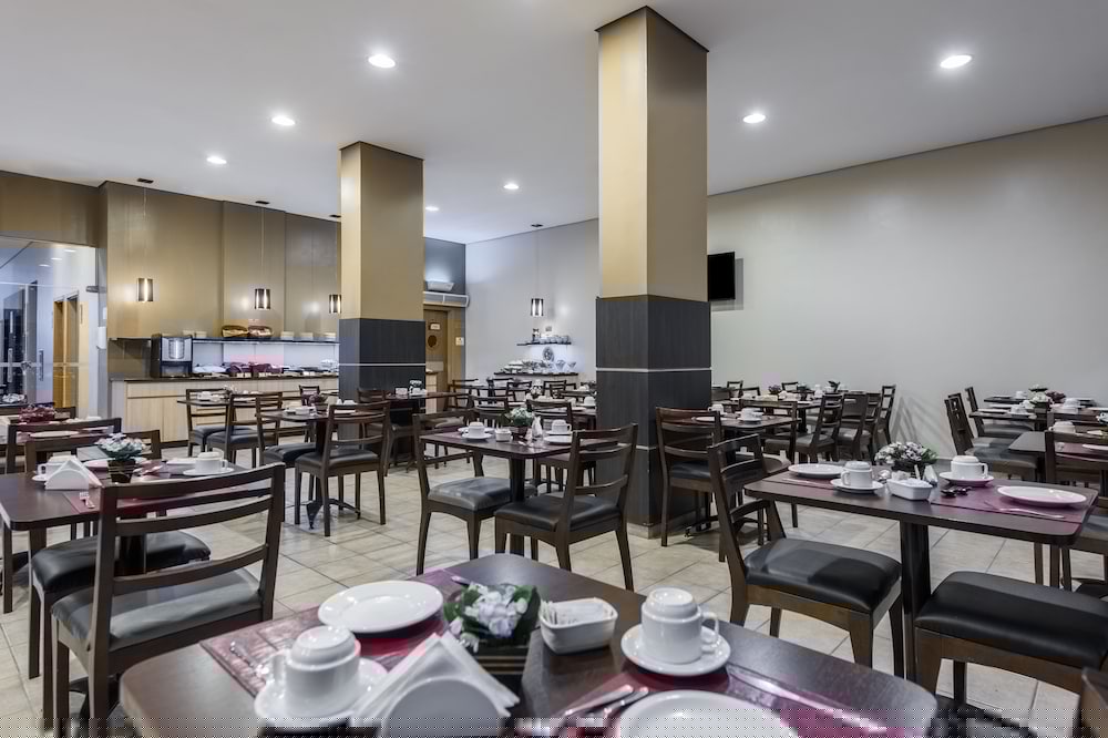 restaurant-cafeteria