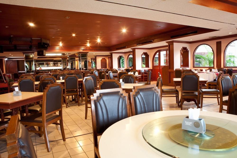restaurant-cafeteria
