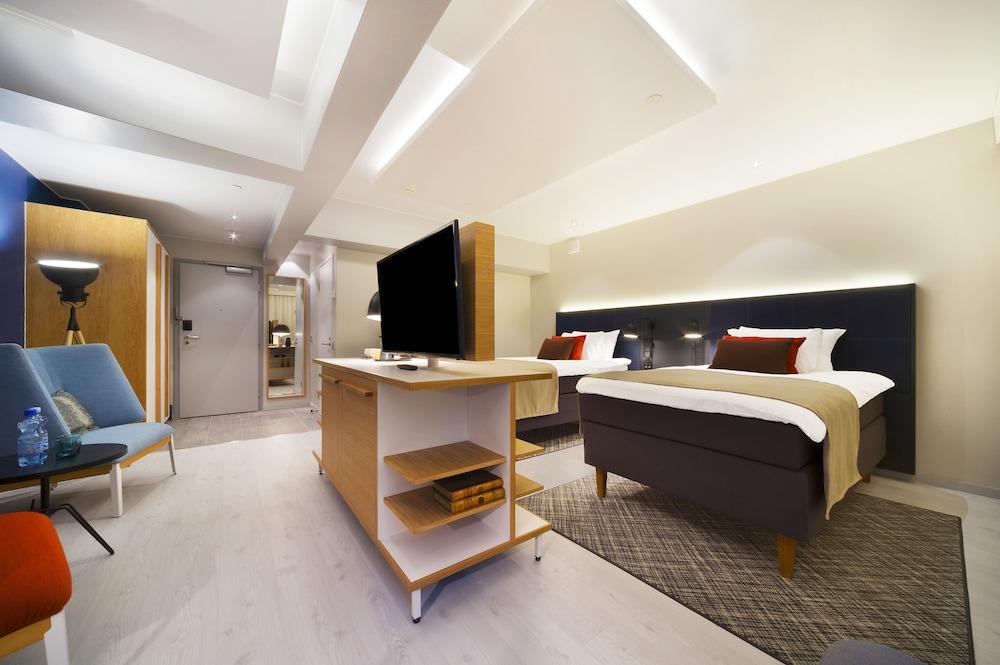 rooms