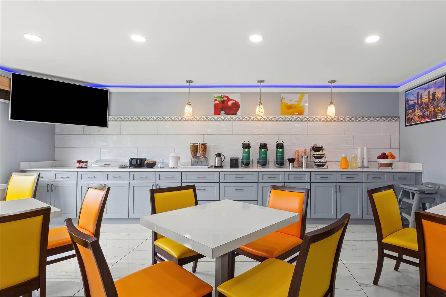 restaurant cafeteria