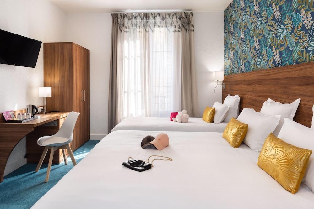 rooms