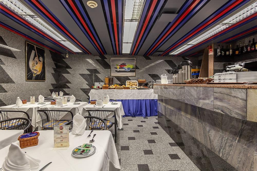 restaurant-cafeteria