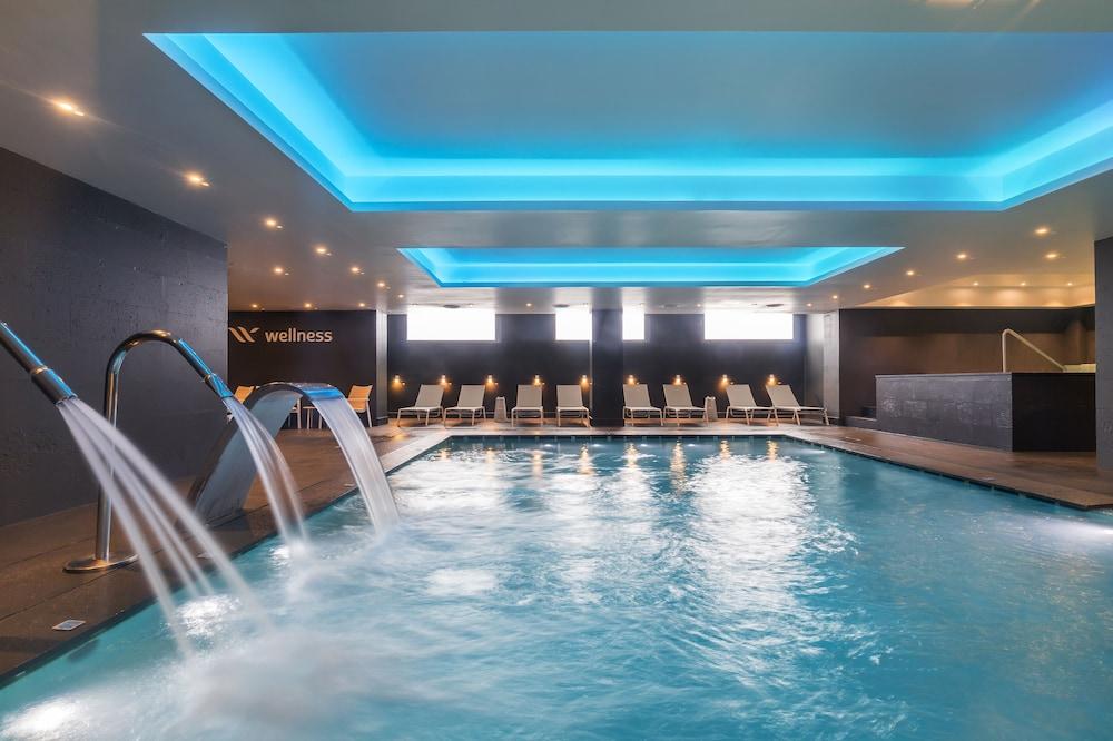 swimming pool spa