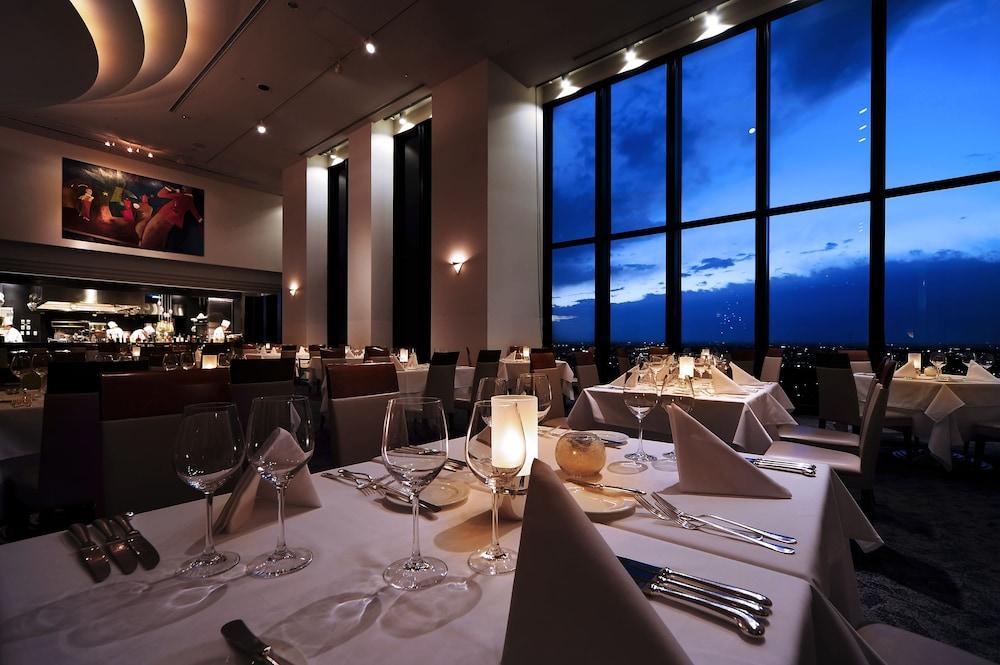 restaurant-cafeteria