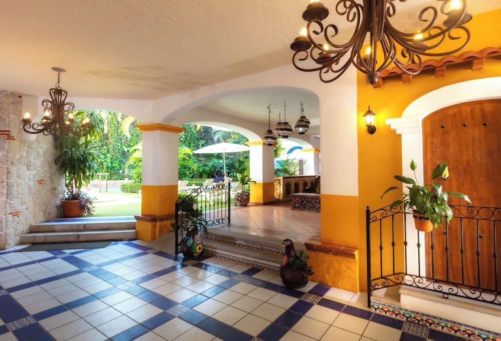 lobby