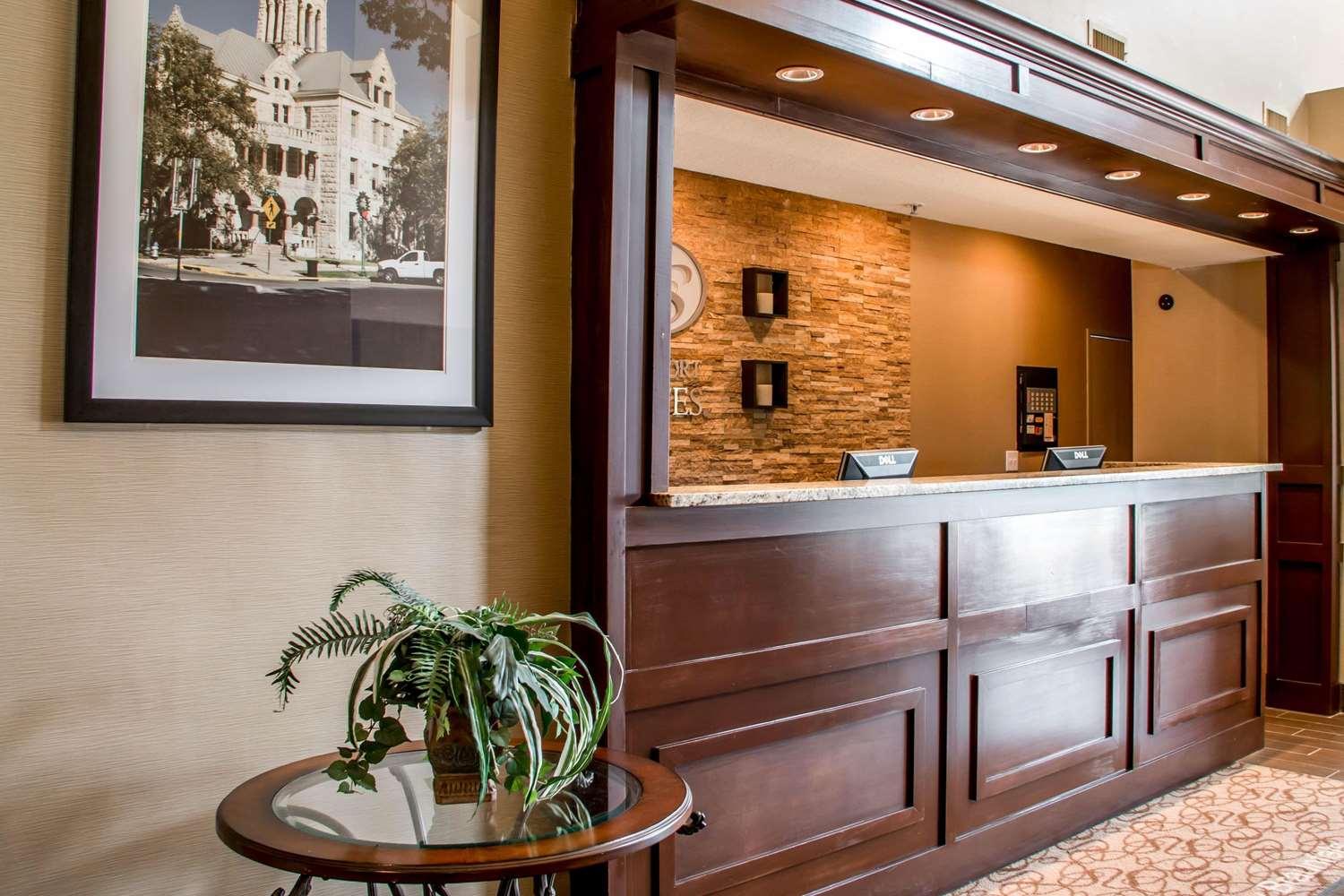lobby