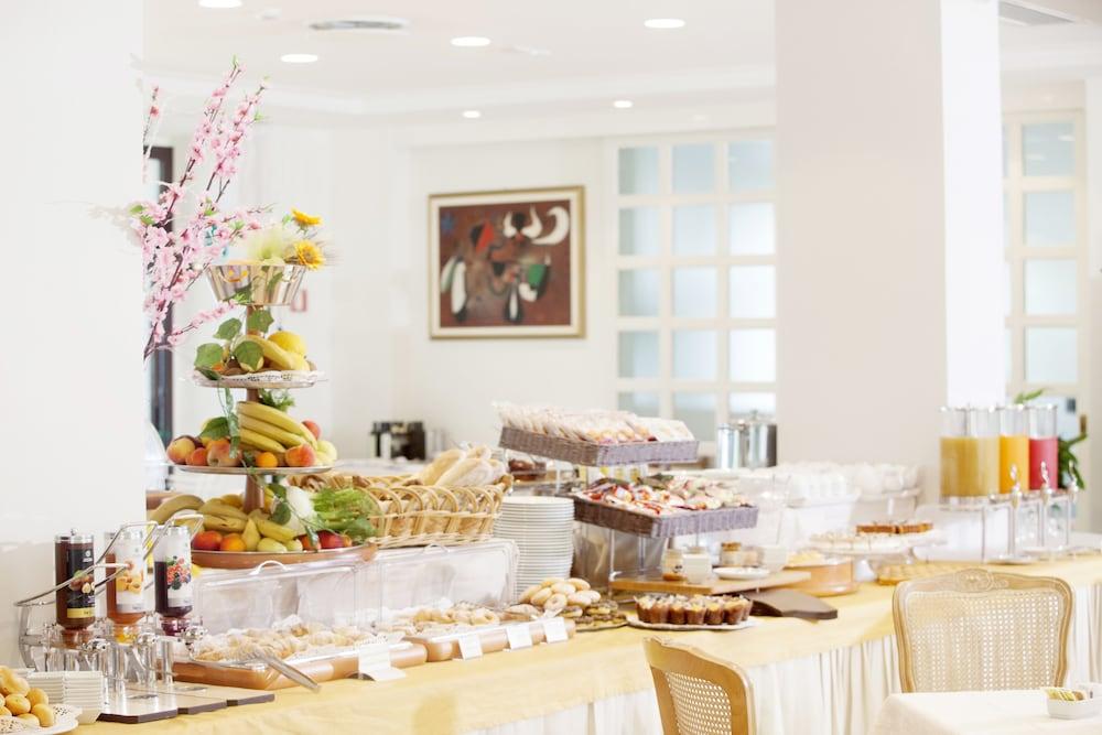 restaurant-cafeteria