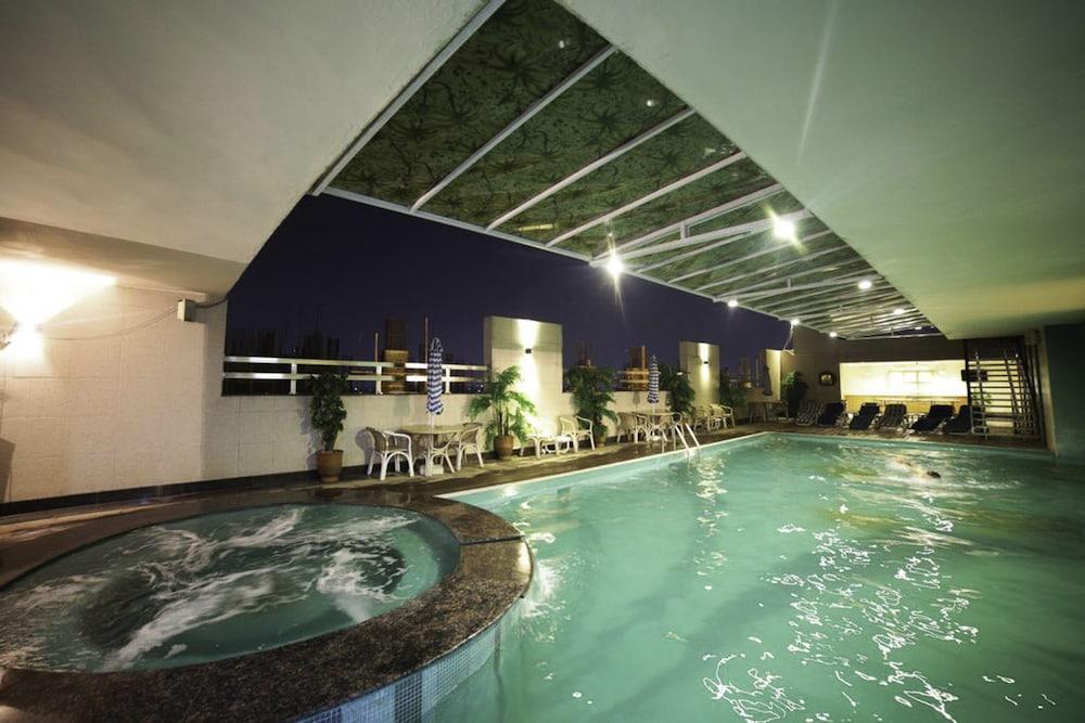 swimming pool spa