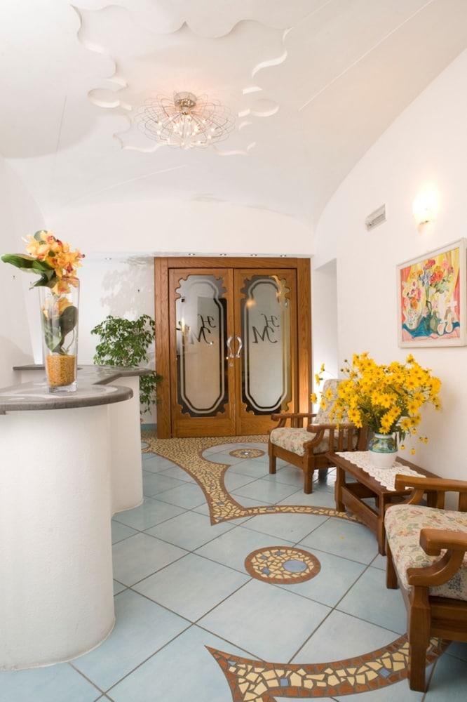 lobby