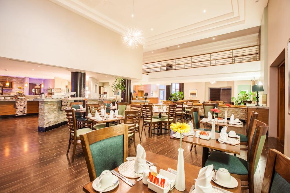 restaurant-cafeteria