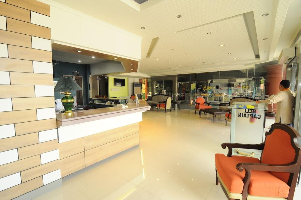 lobby