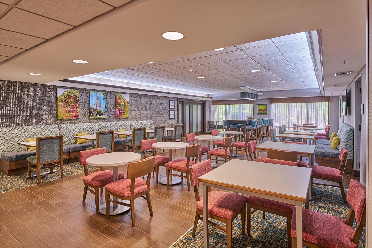 restaurant cafeteria