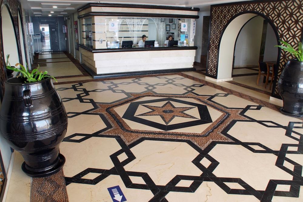 lobby