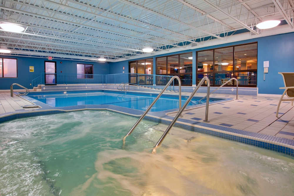 swimming pool spa
