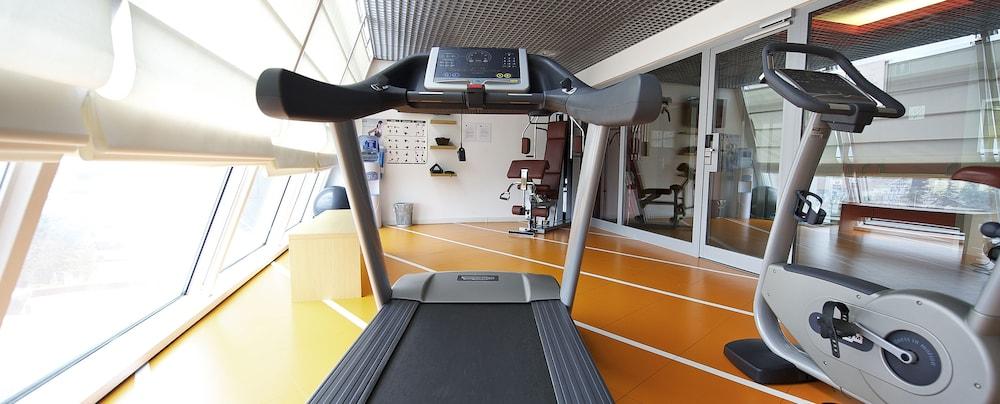 sport_facililities