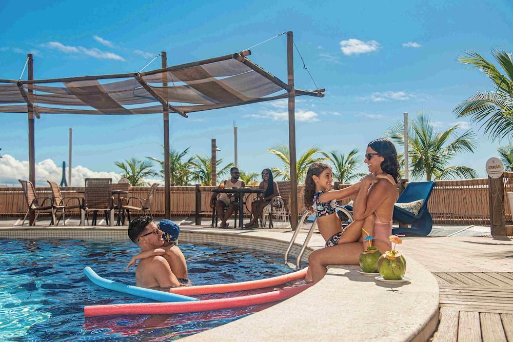 swimming pool spa