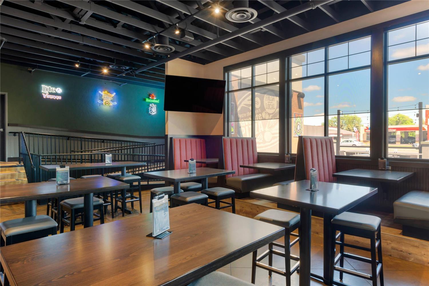 restaurant cafeteria