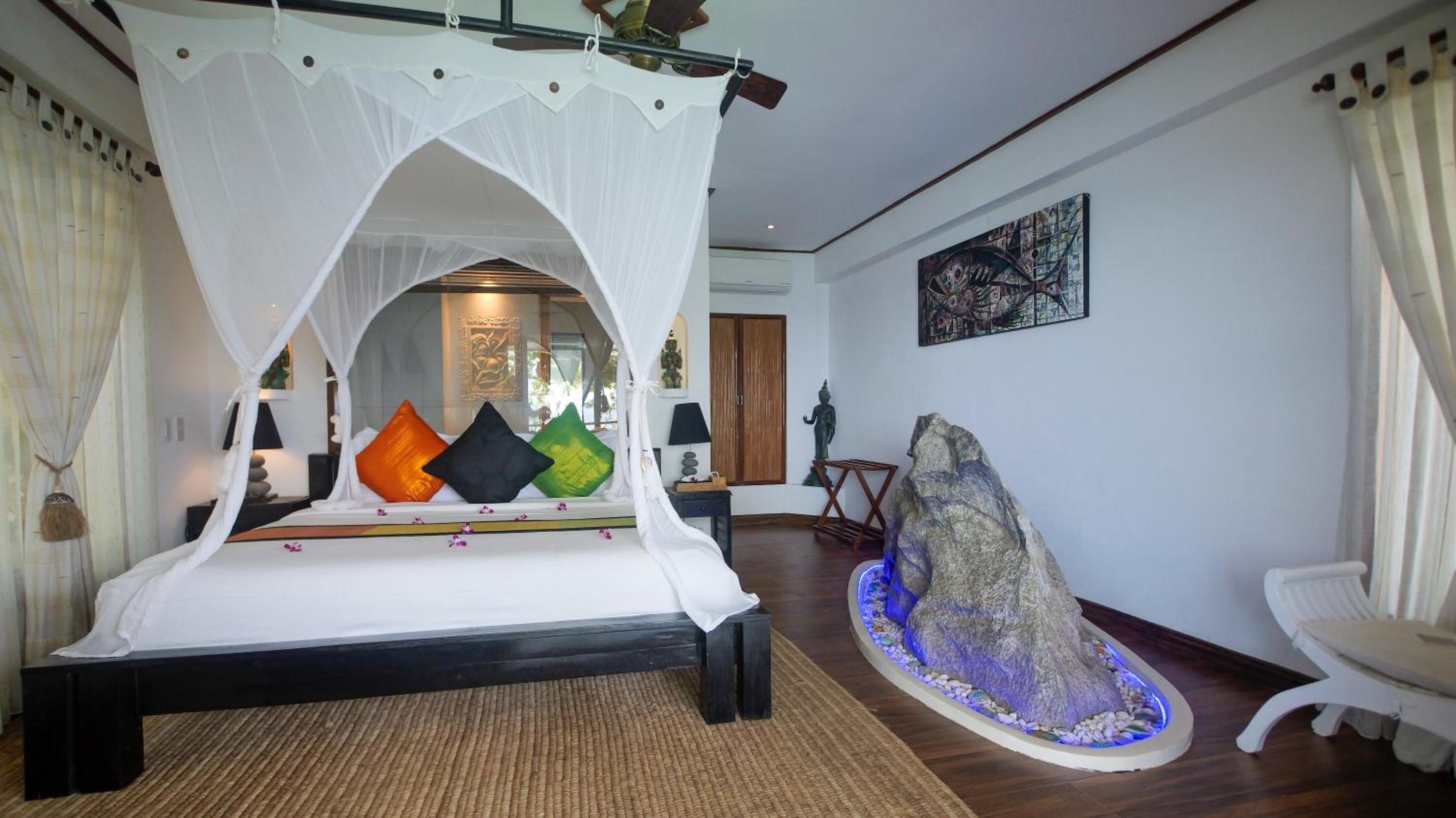rooms