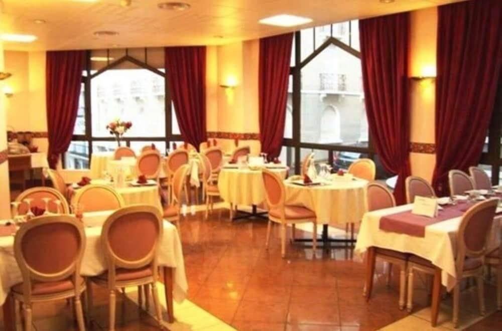 restaurant-cafeteria