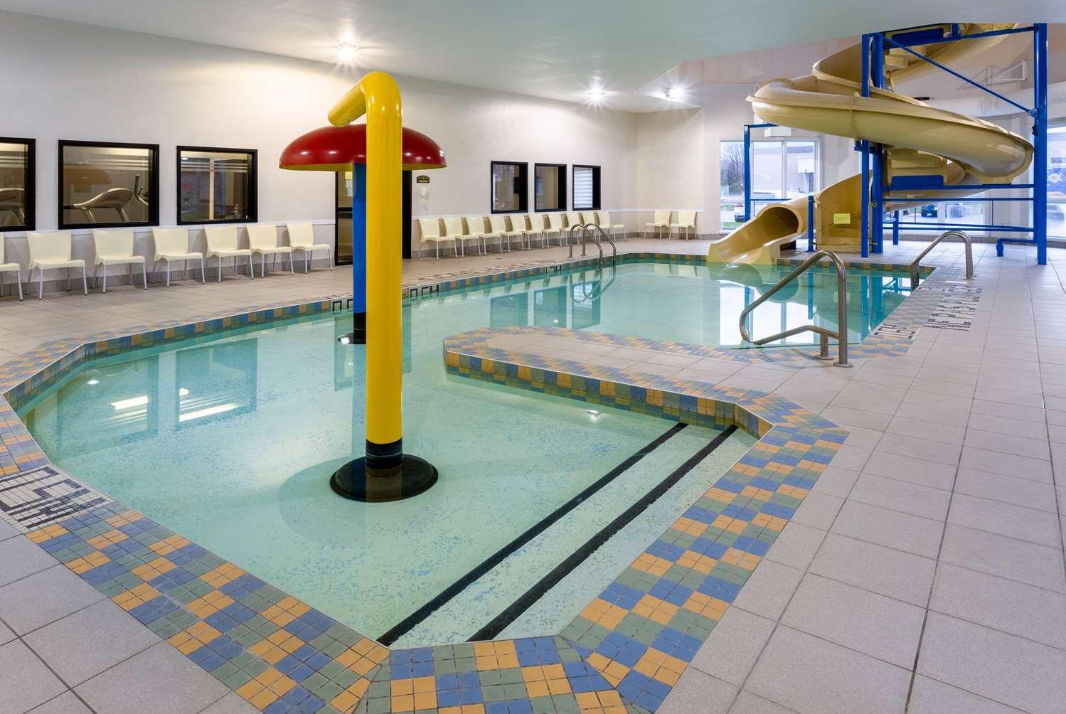 swimming pool spa