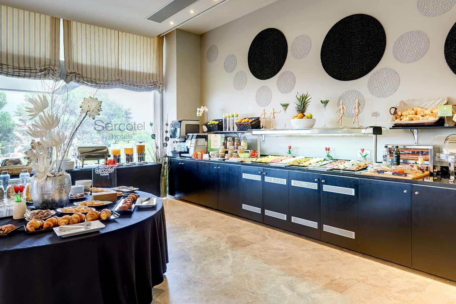 restaurant cafeteria