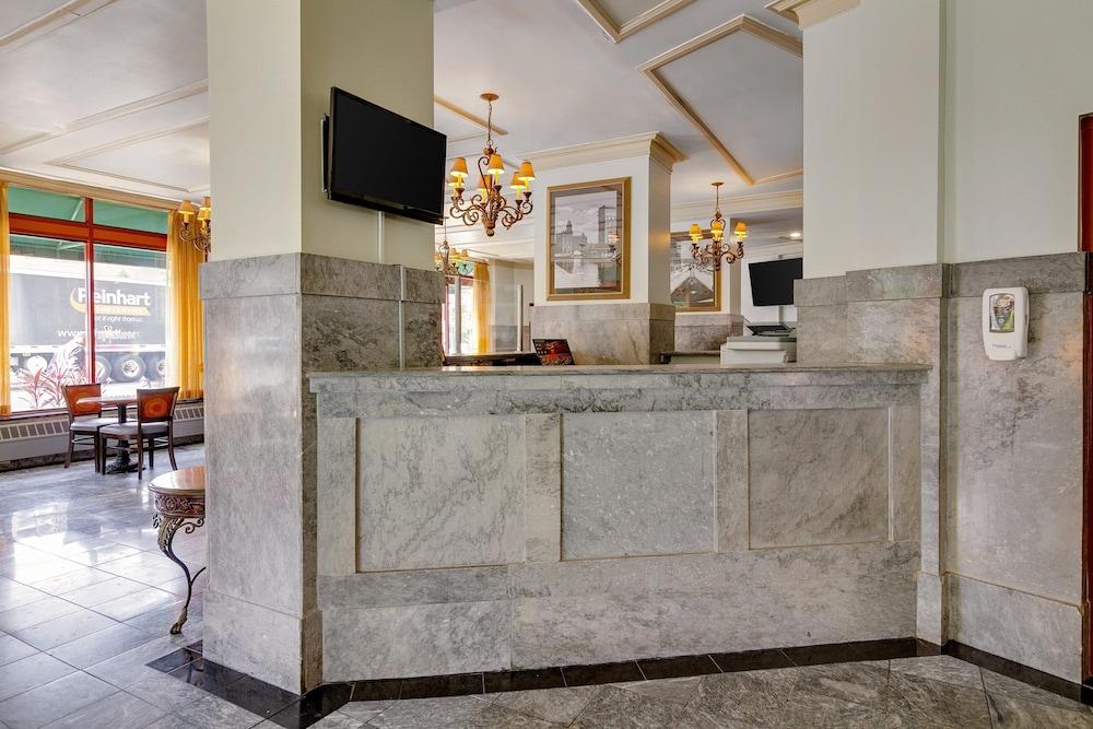 lobby