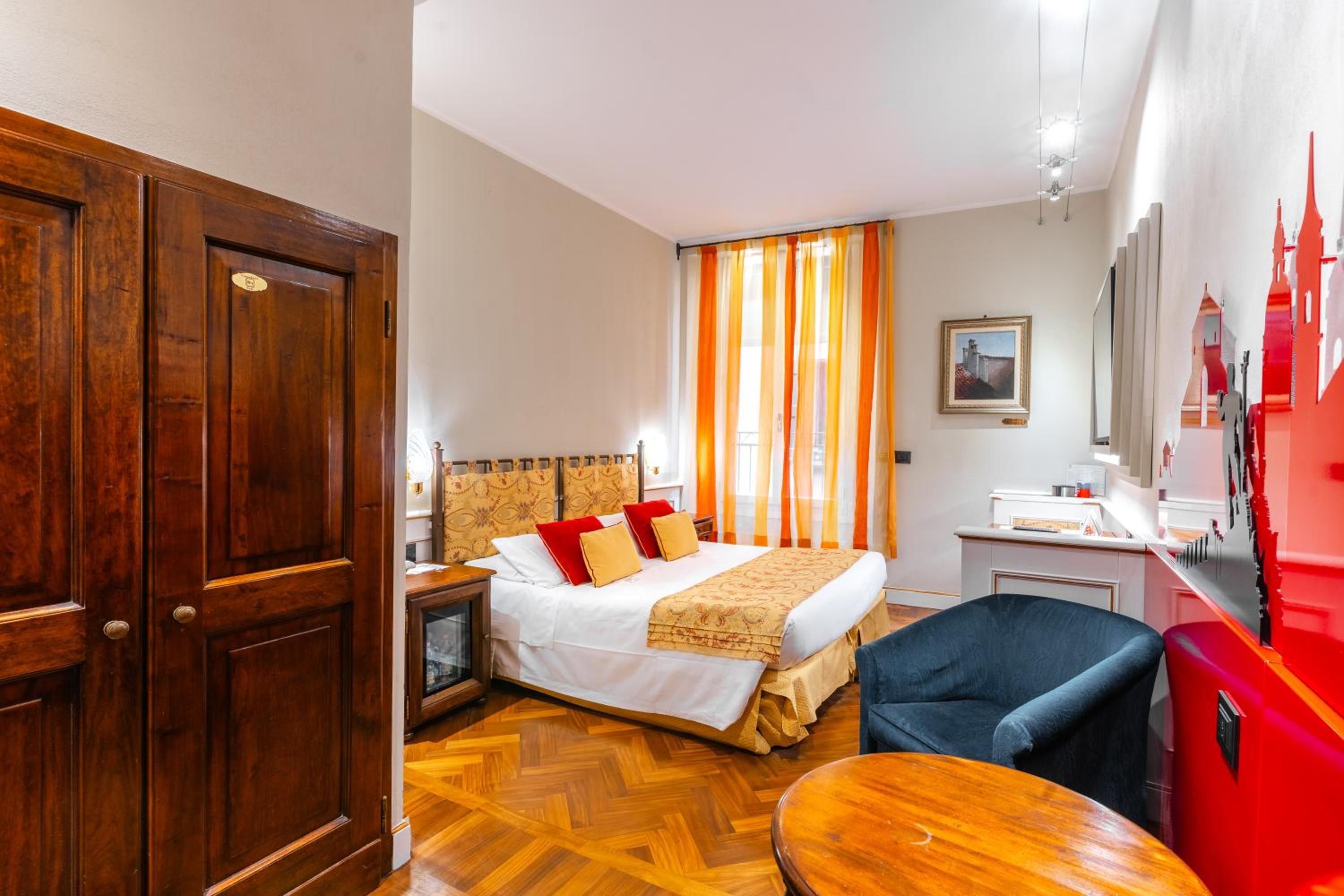 rooms