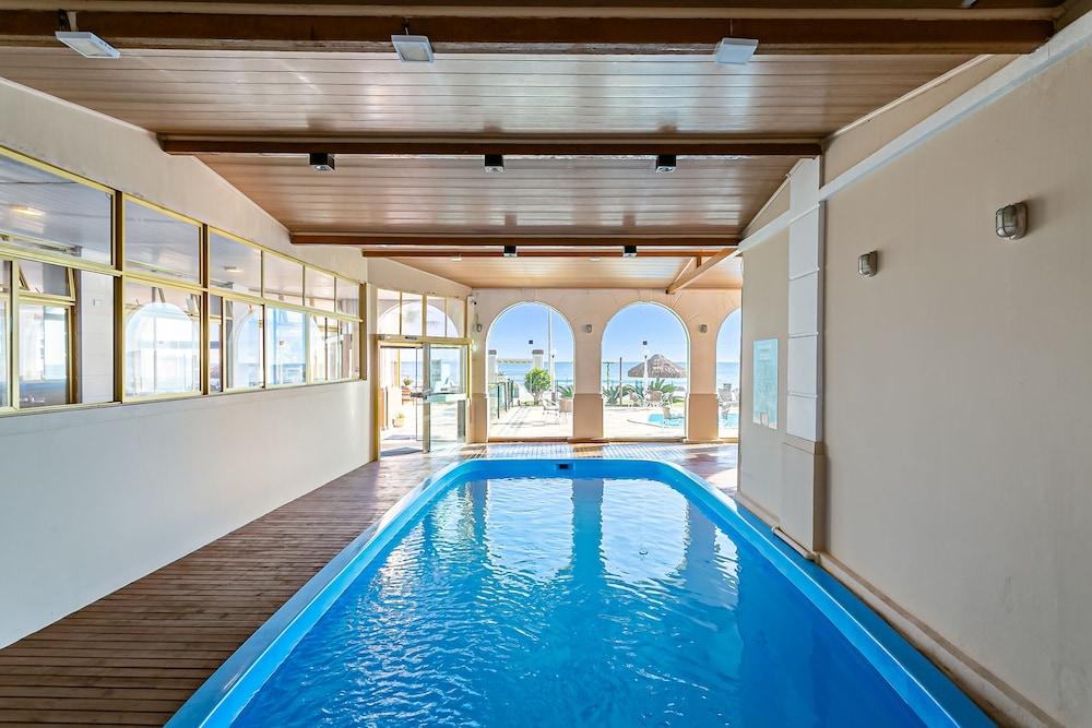 swimming pool spa