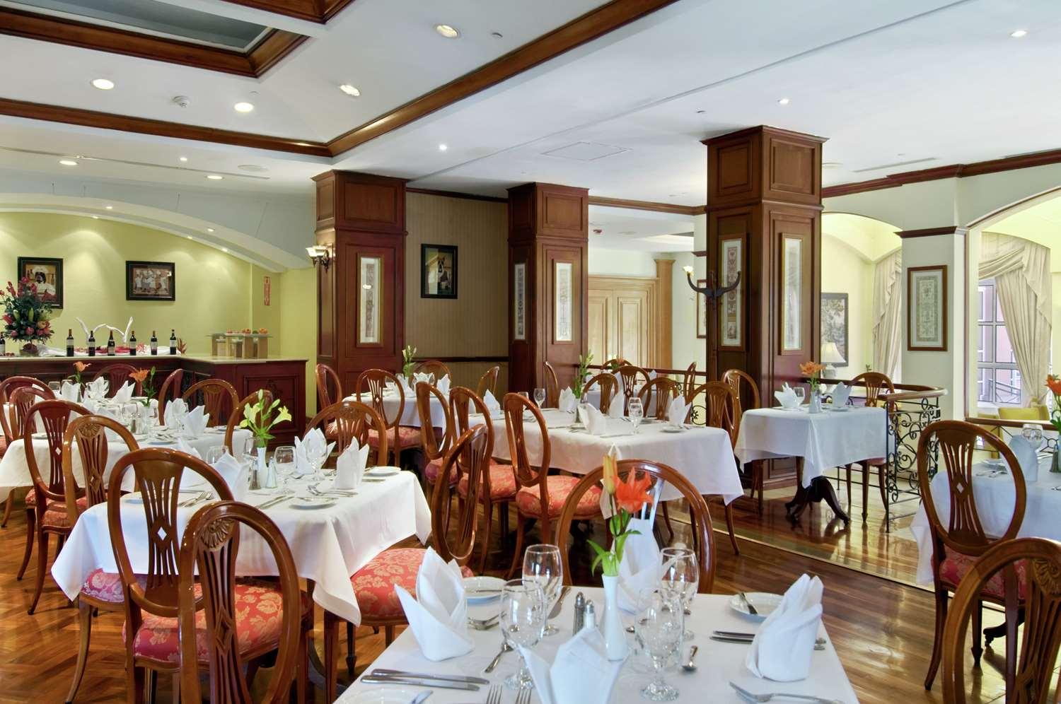 restaurant cafeteria