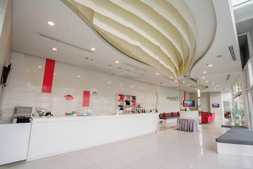 lobby